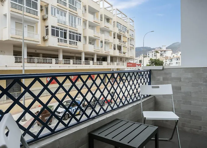 Apartamento Chanquete Апартаменти Нерха