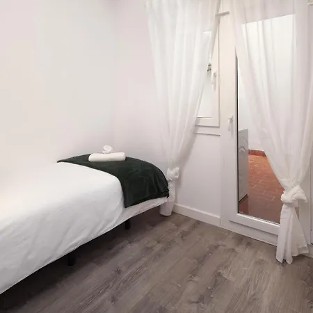 Apartamento Chanquete * نيرخا